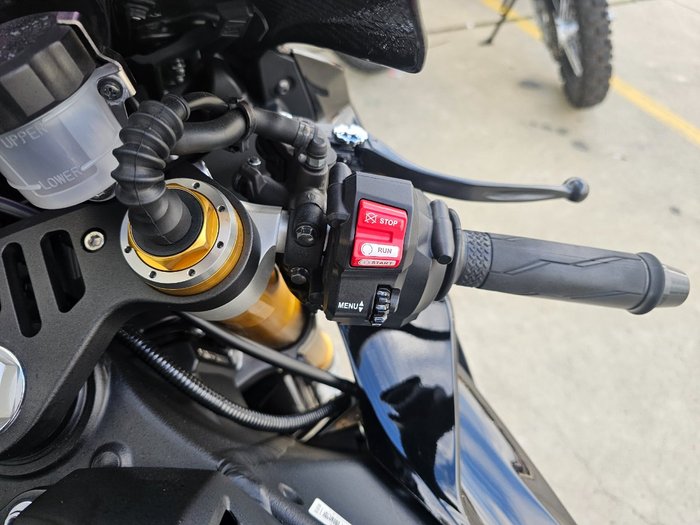 2024 Yamaha YZF-R1 M Black