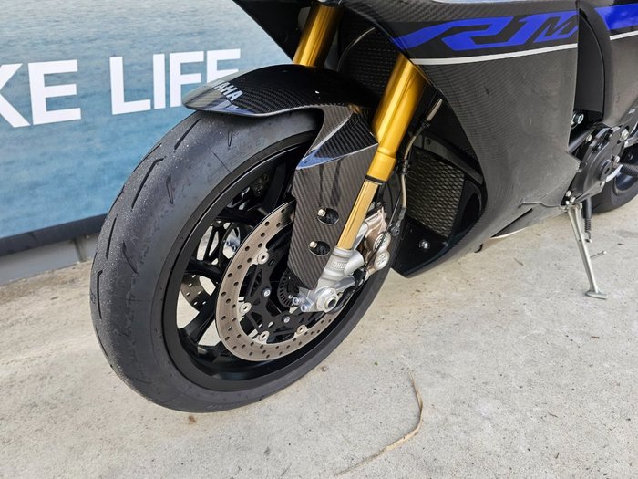 2024 Yamaha YZF-R1 M Black