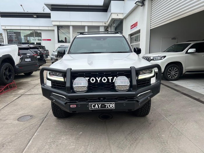 2022 Toyota Landcruiser