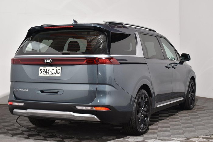 2020 Kia Carnival Platinum