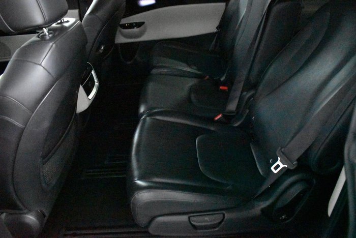 2020 Kia Carnival Platinum
