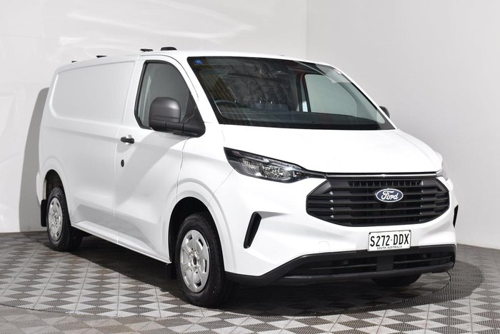 2024 Ford Transit Custom