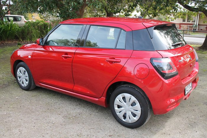 2025 Suzuki Swift Hybrid