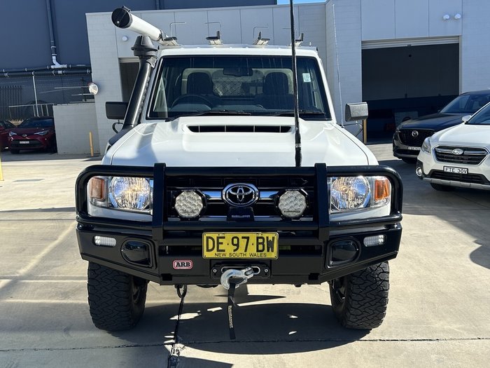 2022 Toyota Landcruiser GXL 4.5L T Diesel Manual Single C/Chassis