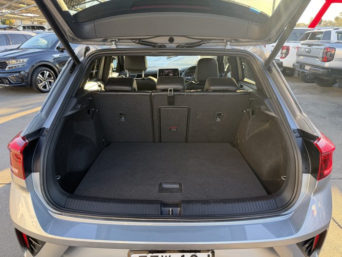 2023 Volkswagen T-Roc 140TSI R-Line D11 MY24 Four Wheel Drive Pyrite Silver Metallic