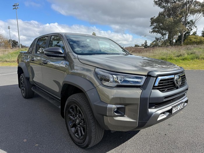 2025 Toyota Hilux