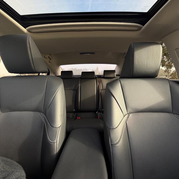2023 Lexus ES 300h Luxury