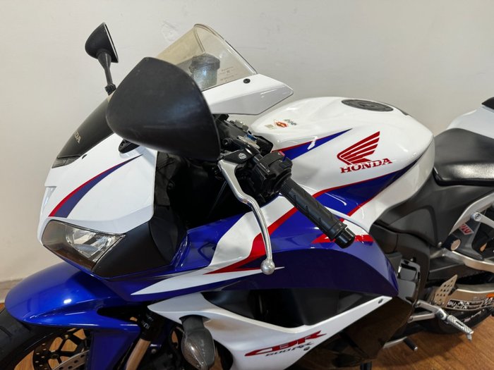 2011 Honda CBR600RR BLUE/RED
