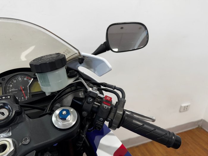 2011 Honda CBR600RR BLUE/RED