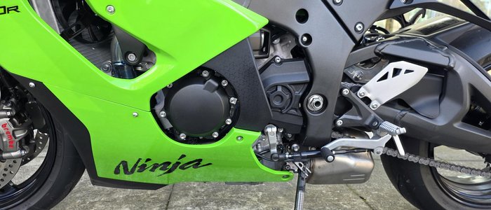 2026 Kawasaki Ninja ZX-10R ABS Ninja Green