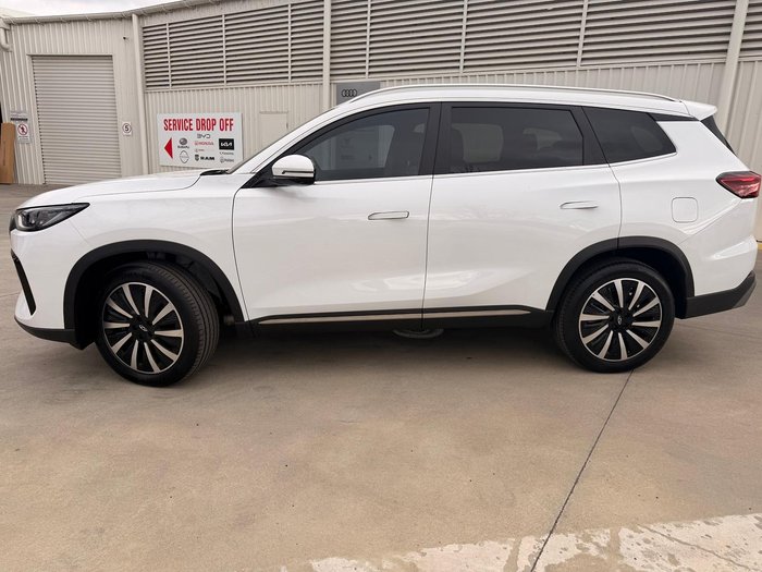 2025 Chery Tiggo 8 Super Hybrid Ultimate