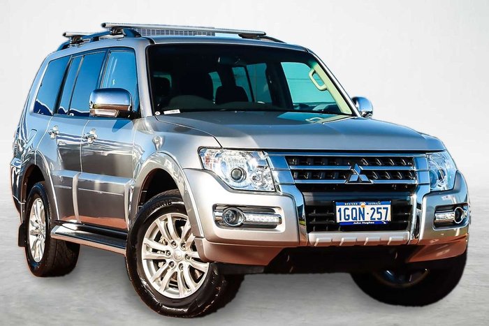 2018 Mitsubishi Pajero