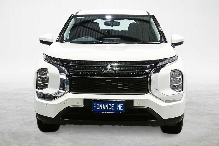 2025 Mitsubishi Outlander ES