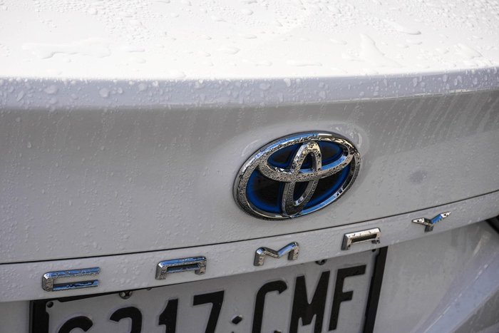2021 Toyota Camry Ascent