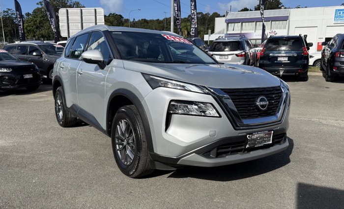 Nissan X-Trail ST