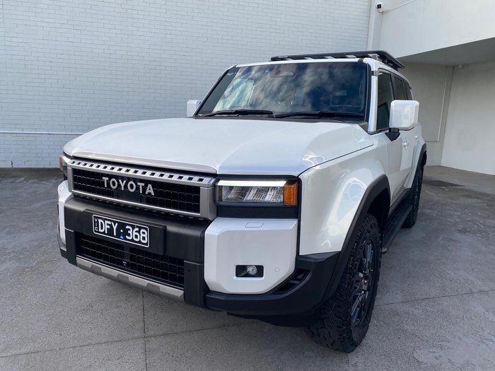 2024 Toyota Landcruiser Prado