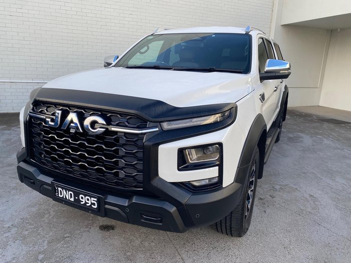2024 JAC T9