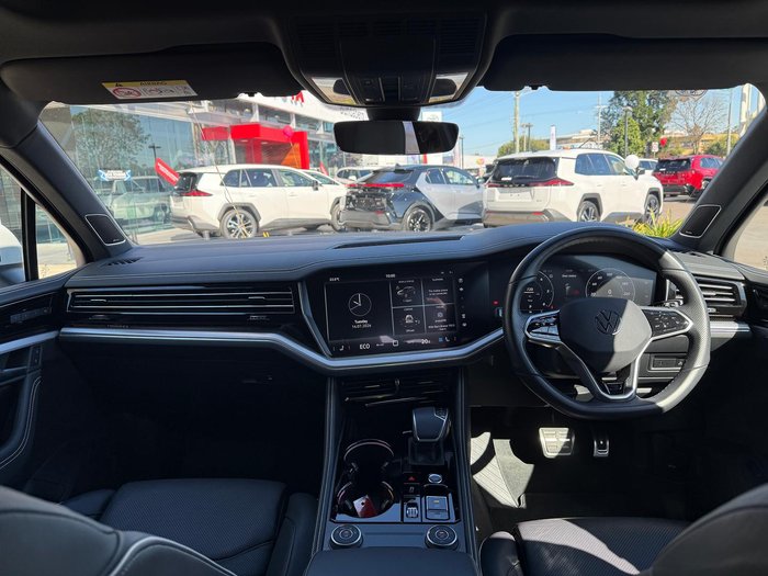 2024 Volkswagen Touareg 210TDI R-Line