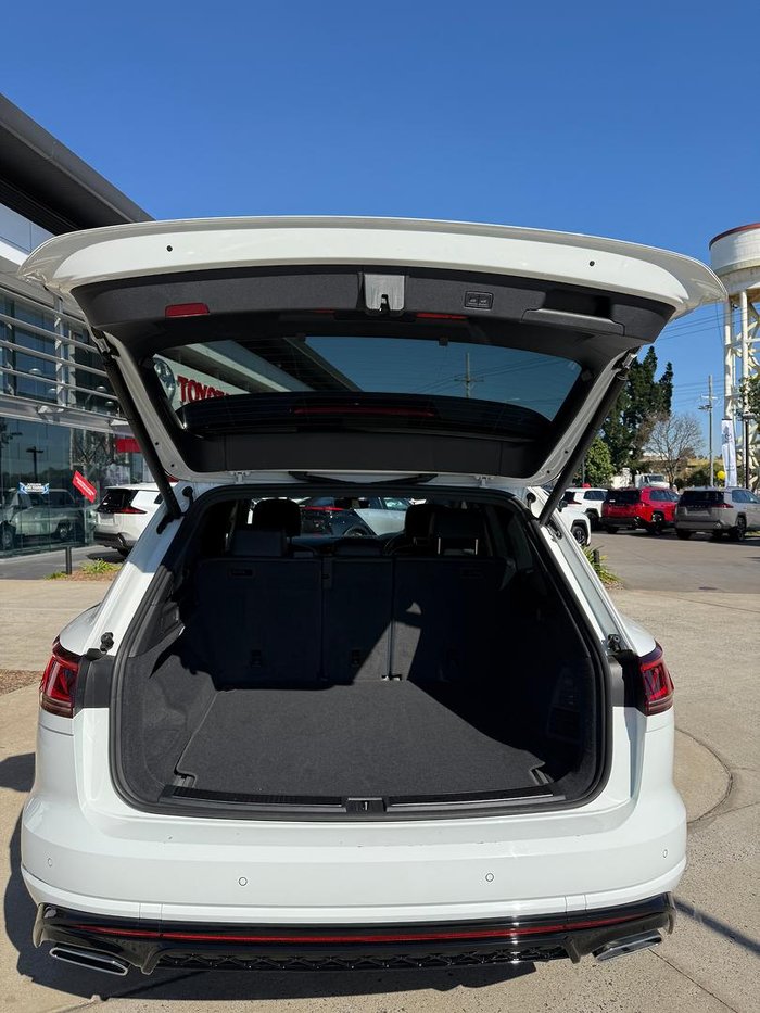 2024 Volkswagen Touareg 210TDI R-Line