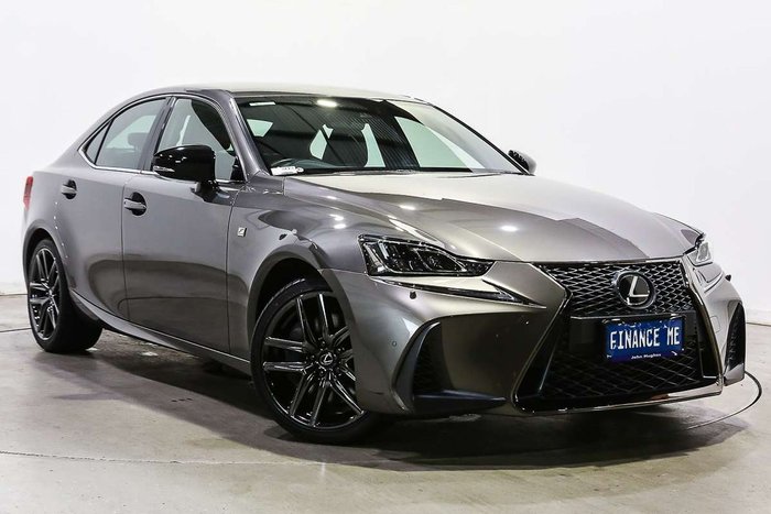 2020 Lexus IS