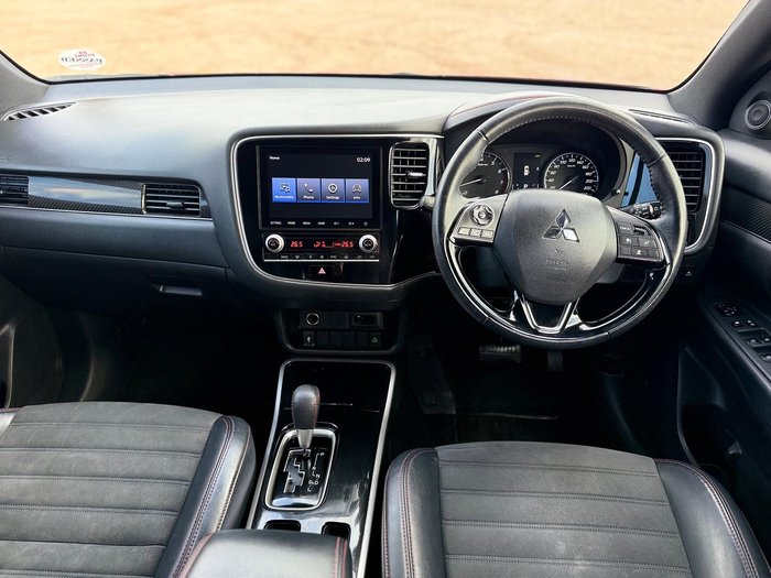2021 Mitsubishi Outlander Black Edition