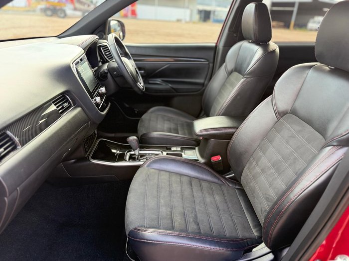 2021 Mitsubishi Outlander Black Edition