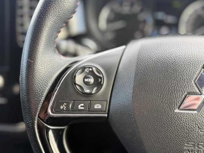 2021 Mitsubishi Outlander Black Edition