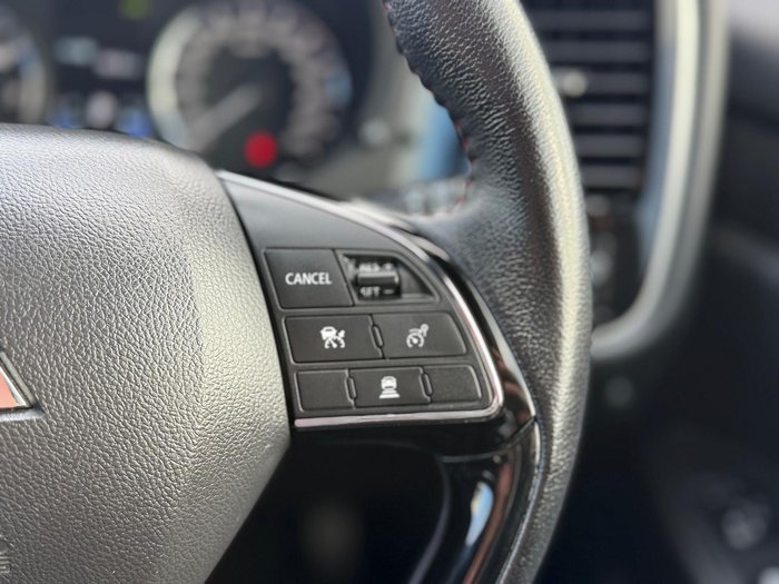 2021 Mitsubishi Outlander Black Edition