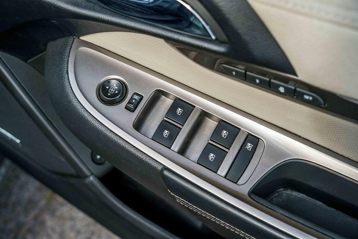 2016 Holden Calais V