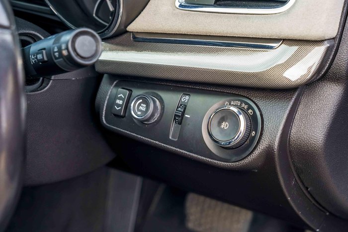 2016 Holden Calais V