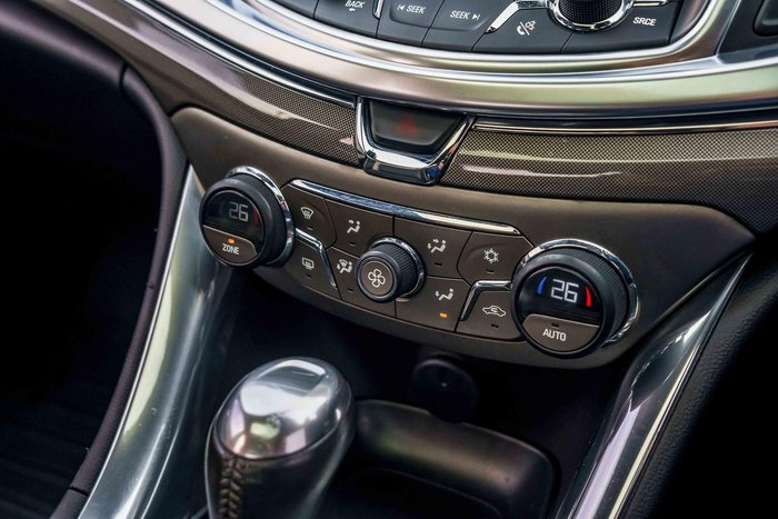 2016 Holden Calais V