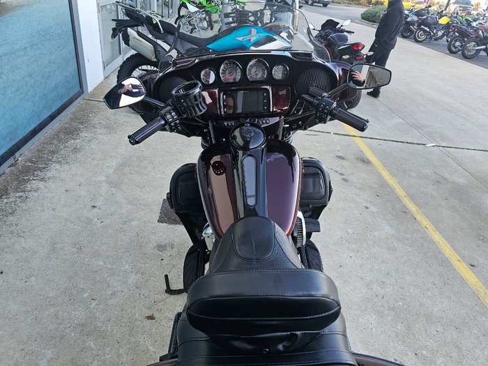 2018 HARLEY-DAVIDSON FLHTKSE CVO ULTRA LIMITED Red