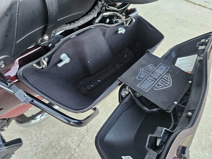 2018 HARLEY-DAVIDSON FLHTKSE CVO ULTRA LIMITED Red