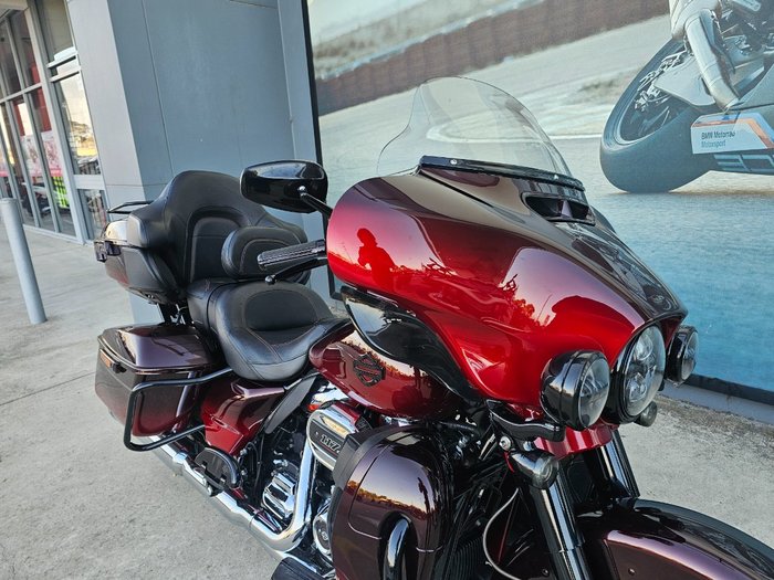 2018 HARLEY-DAVIDSON FLHTKSE CVO ULTRA LIMITED Red