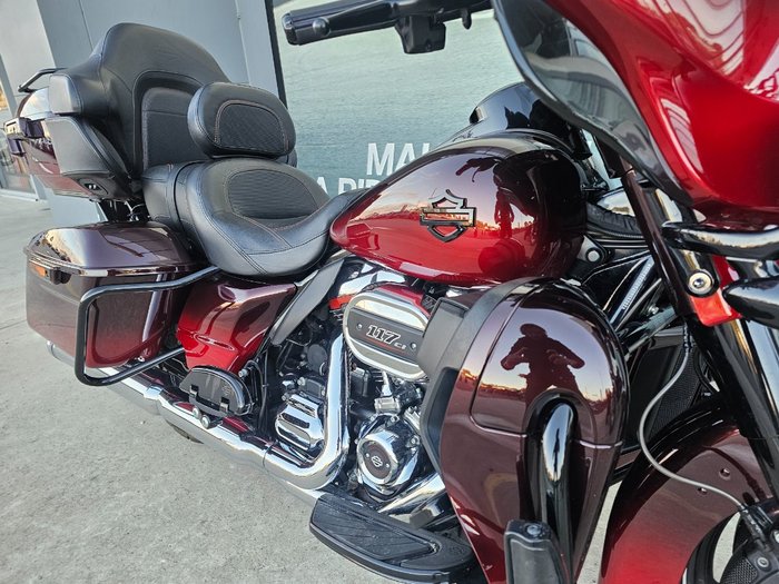 2018 HARLEY-DAVIDSON FLHTKSE CVO ULTRA LIMITED Red