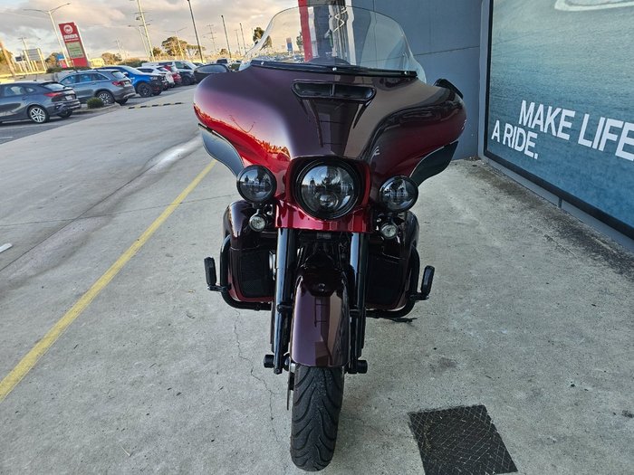 2018 HARLEY-DAVIDSON FLHTKSE CVO ULTRA LIMITED Red