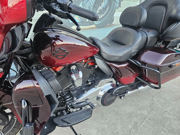 2018 HARLEY-DAVIDSON FLHTKSE CVO ULTRA LIMITED Red