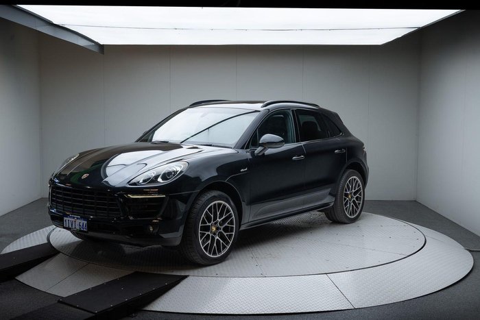 2014 Porsche Macan