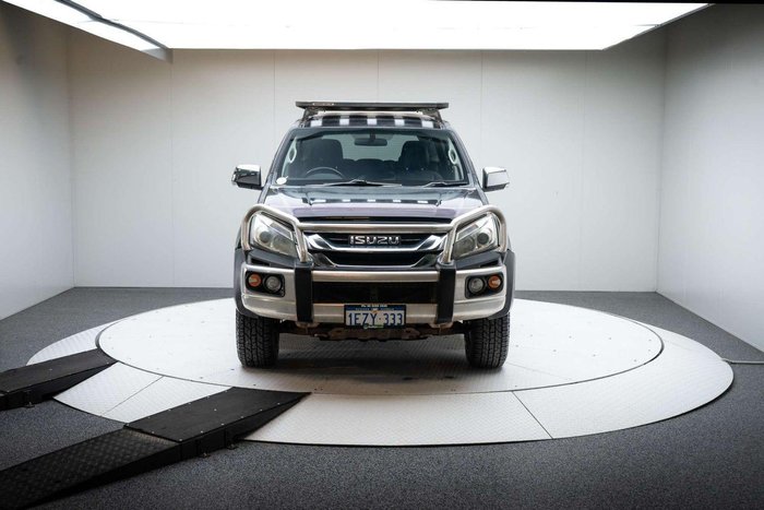 2016 Isuzu MU-X