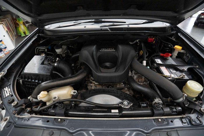 2016 Isuzu MU-X