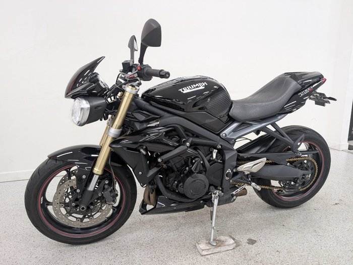 2016 Triumph STREET TRIPLE 660 Black