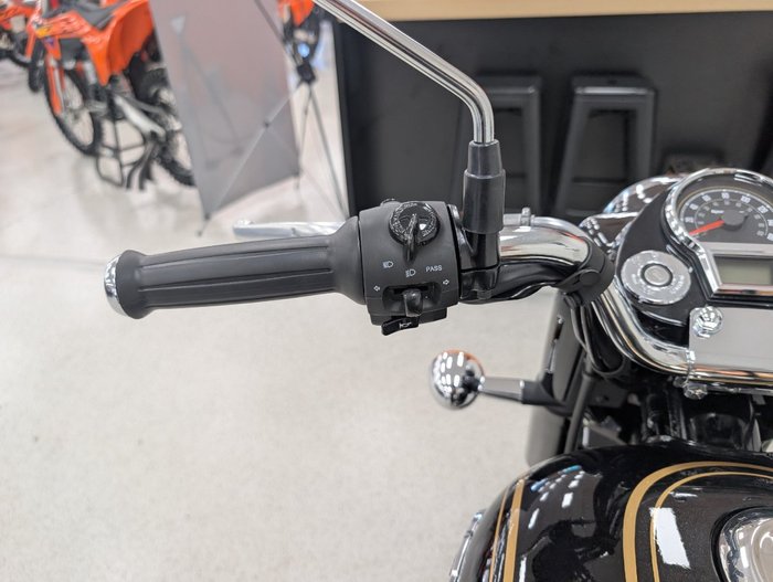 2026 Royal Enfield BULLET 350 Black