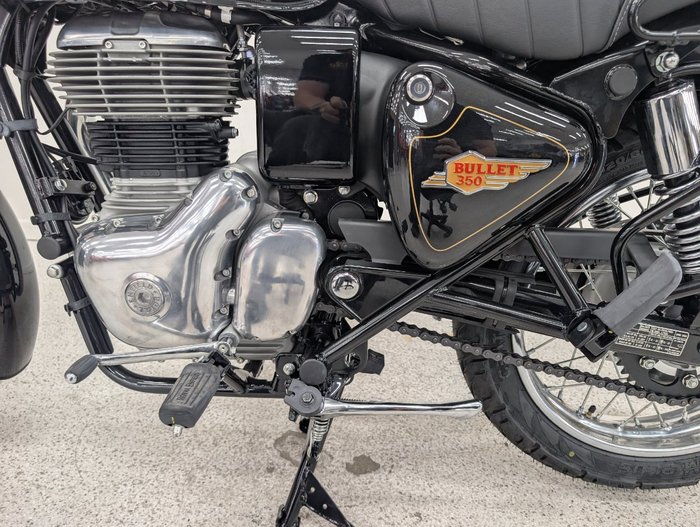 2026 Royal Enfield BULLET 350 Black