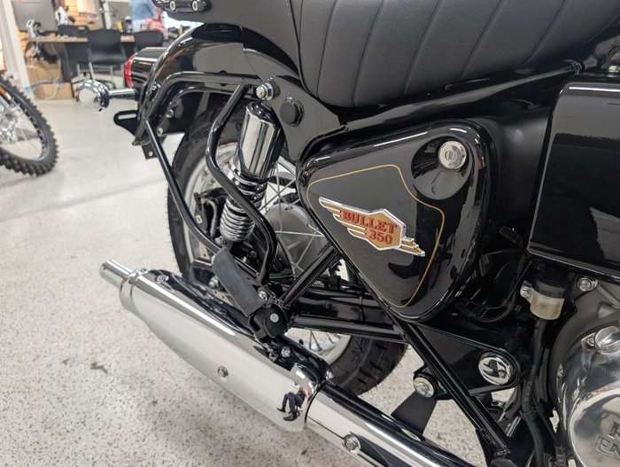 2026 Royal Enfield BULLET 350 Black