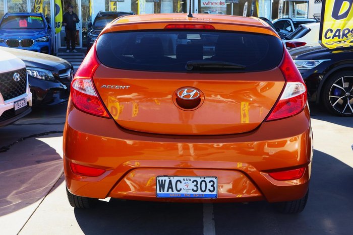 2016 Hyundai Accent Active