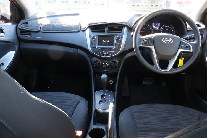 2016 Hyundai Accent Active