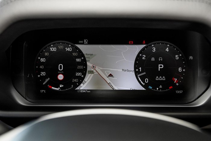2025 Land Rover Defender 110 P400 X-Dynamic SE