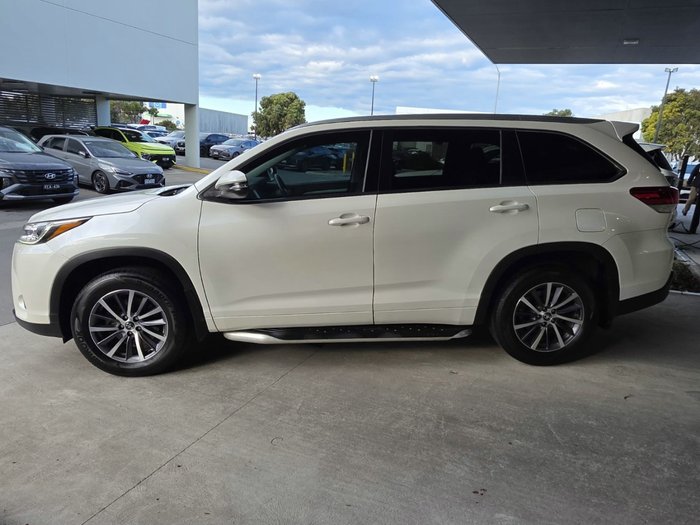 2017 Toyota Kluger