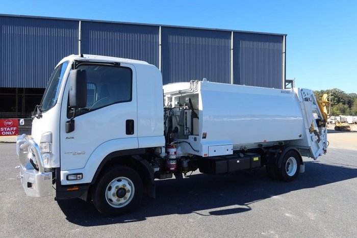 2023 Isuzu F Series