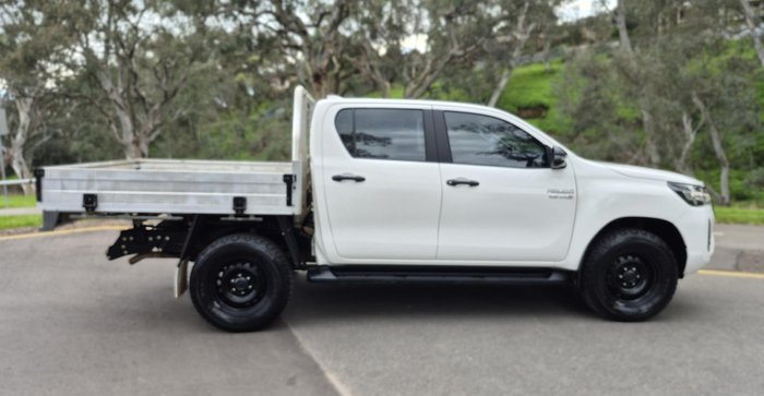 2021 Toyota Hilux SR
